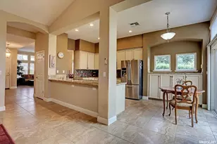 109 Lions Way, Folsom, CA 95630 - Photo 6