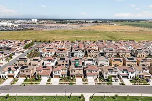 10517 Etude Wy, Elk Grove, CA 95757 - Photo 52