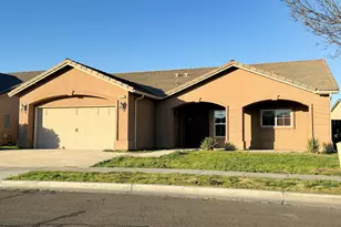 510 Stonehaven Dr, Los Banos, CA 93635 - Photo 2