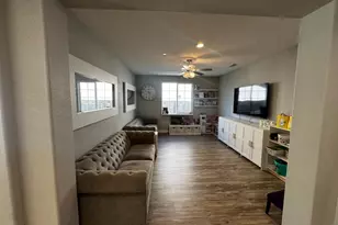 8026 Prairie Hawk Wy, Sacramento, CA 95829 - Photo 8