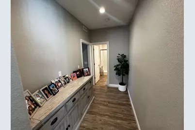 8026 Prairie Hawk Way, Sacramento, CA 95829 - Photo 18