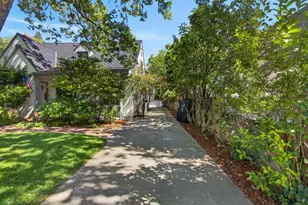 721 38th St, Sacramento, CA 95816 - Photo 56