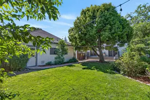 721 38th St, Sacramento, CA 95816 - Photo 42