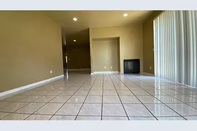 2715 Wood Violet Way, Sacramento, CA 95822 - Photo 6