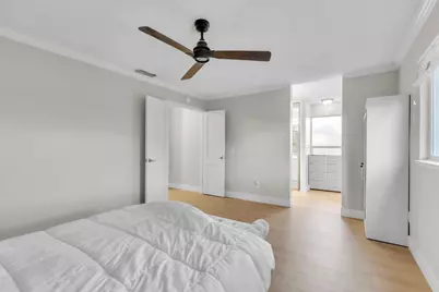 9833 Winterwood Way, Sacramento, CA 95827 - Photo 16