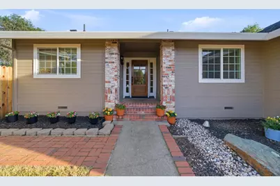 160 Sierra Mesa Place, Auburn, CA 95603 - Photo 2