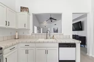 1933 Lifetime Dr, Modesto, CA 95355 - Photo 12