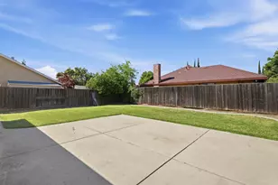 1933 Lifetime Dr, Modesto, CA 95355 - Photo 34