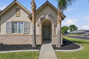 1933 Lifetime Dr, Modesto, CA 95355 - Photo 2