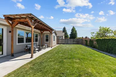 1040 Monterey Way, Plumas Lake, CA 95961 - Photo 26