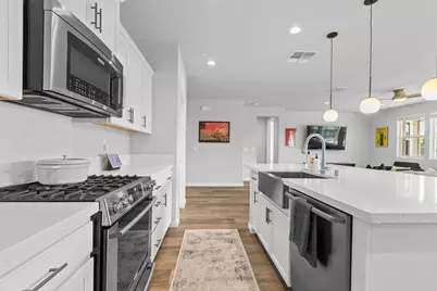 1040 Monterey Way, Plumas Lake, CA 95961 - Photo 6