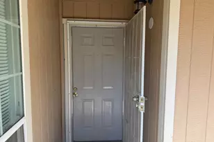 7518 Whisperwillow Dr, Sacramento, CA 95828 - Photo 8