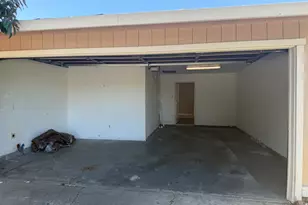 7518 Whisperwillow Dr, Sacramento, CA 95828 - Photo 34