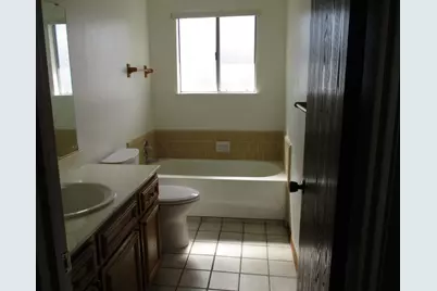 3742 Estate Drive, Stockton, CA 95209 - Photo 12