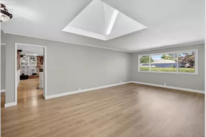 8509 Hans Engel Way, Fair Oaks, CA 95628 - Photo 10