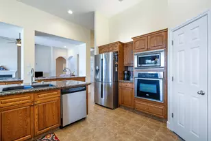 6008 W Wathen, Fresno, CA 93722 - Photo 20