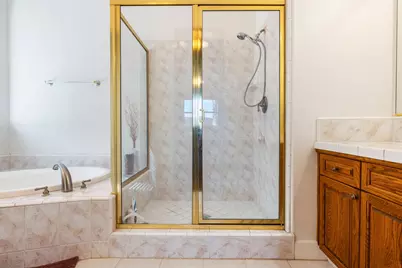 6008 W Wathen, Fresno, CA 93722 - Photo 42