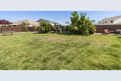 1368 Turnbridge Way, Plumas Lake, CA 95961 - Photo 54