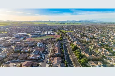 229 E Grazia Avenue, Mountain House, CA 95391 - Photo 74