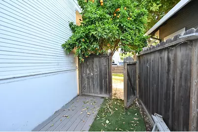 54 E 8th Street, Tracy, CA 95376 - Photo 44