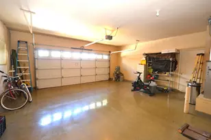 225 Stonewood Dr, Los Banos, CA 93635 - Photo 14