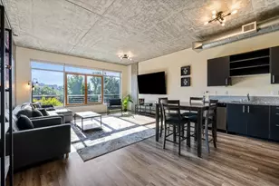 1818 L St, Sacramento, CA 95811 - Photo 4