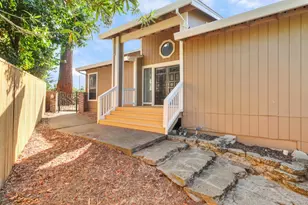 8023 Ridgeglen Way, Fair Oaks, CA 95628 - Photo 14