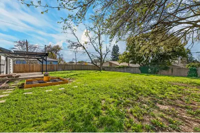 6630 Dunmore Avenue, Citrus Heights, CA 95621 - Photo 32