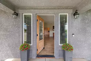 8540 W Bates Ct, Tracy, CA 95304 - Photo 10