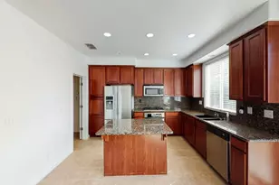 17 Outer Banks Pl, Sacramento, CA 95835 - Photo 2