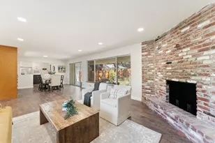 6001 S Land Park Dr, Sacramento, CA 95822 - Photo 6