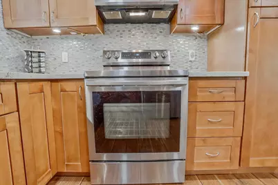 6542 Melbourne Way, Citrus Heights, CA 95621 - Photo 8