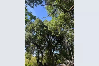 913 S Santa Cruz Avenue, Modesto, CA 95354 - Photo 2