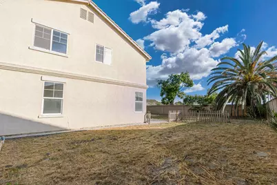 2325 S Creekside Drive, Los Banos, CA 93635 - Photo 30