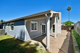 8206 Summerplace Dr, Citrus Heights, CA 95621 - Photo 24
