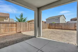 864 Loon St, Lathrop, CA 95330 - Photo 30