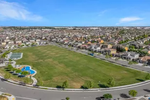 864 Loon St, Lathrop, CA 95330 - Photo 40