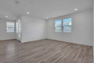 864 Loon St, Lathrop, CA 95330 - Photo 24