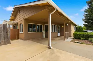 215 Mesa St, Wheatland, CA 95692 - Photo 4