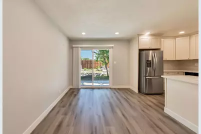 881 Reuter Drive, West Sacramento, CA 95605 - Photo 12