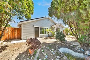 881 Reuter Dr, West Sacramento, CA 95605 - Photo 2