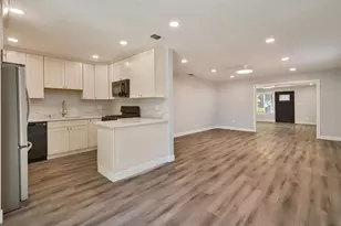 881 Reuter Dr, West Sacramento, CA 95605 - Photo 12