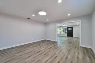 881 Reuter Dr, West Sacramento, CA 95605 - Photo 10