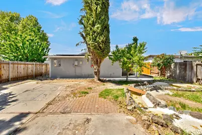 881 Reuter Drive, West Sacramento, CA 95605 - Photo 36