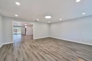 881 Reuter Dr, West Sacramento, CA 95605 - Photo 8