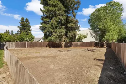 11530 Oak Hill Drive, Oakdale, CA 95361 - Photo 56