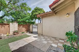 2104 Sharon Way, Modesto, CA 95350 - Photo 6