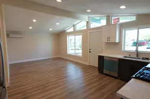 5650 San Vincente Way, North Highlands, CA 95660 - Photo 8