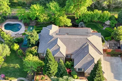 9388 Secretariat Lane, Elk Grove, CA 95624 - Photo 92