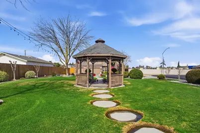 2117 Vincent Avenue, Hughson, CA 95326 - Photo 4